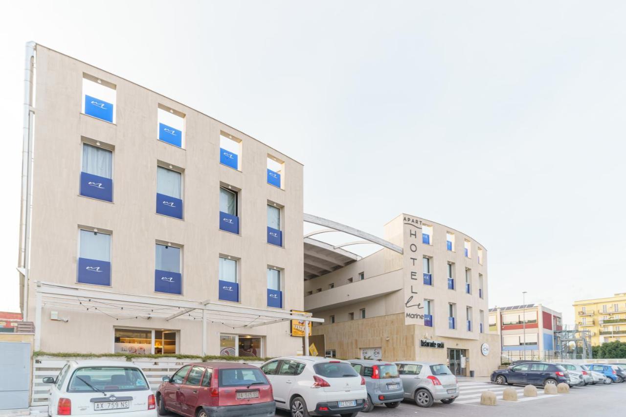 Aparthotel Le Marine Bisceglie Exteriör bild