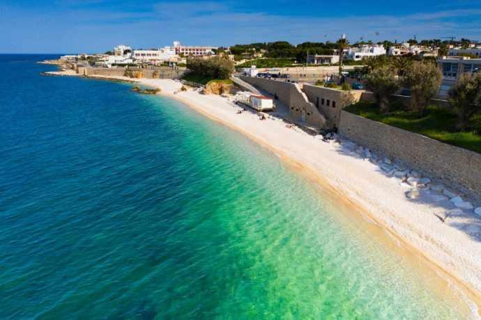 Aparthotel Le Marine Bisceglie Exteriör bild